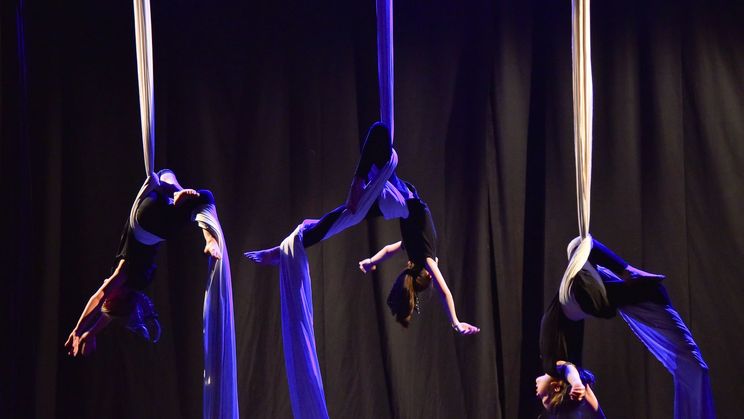 CIRQUE AERIEN - (7/11 ans)